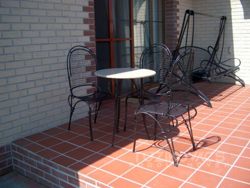 Kovácsoltvas kertibútorok